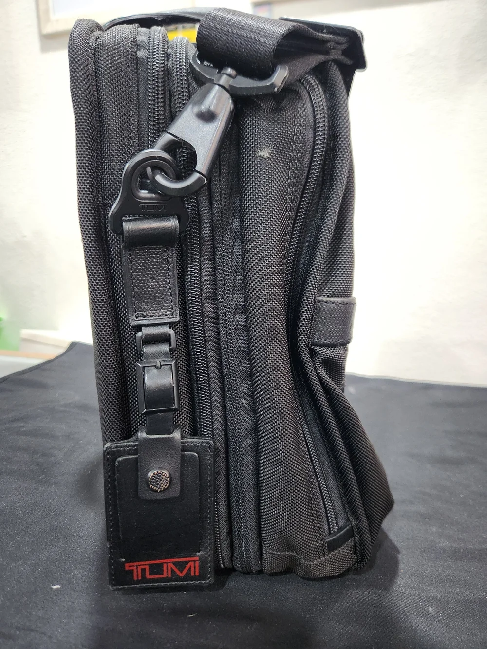 Tumi Black Men's Briefcase - Durable Travel & Work Laptop Bag
